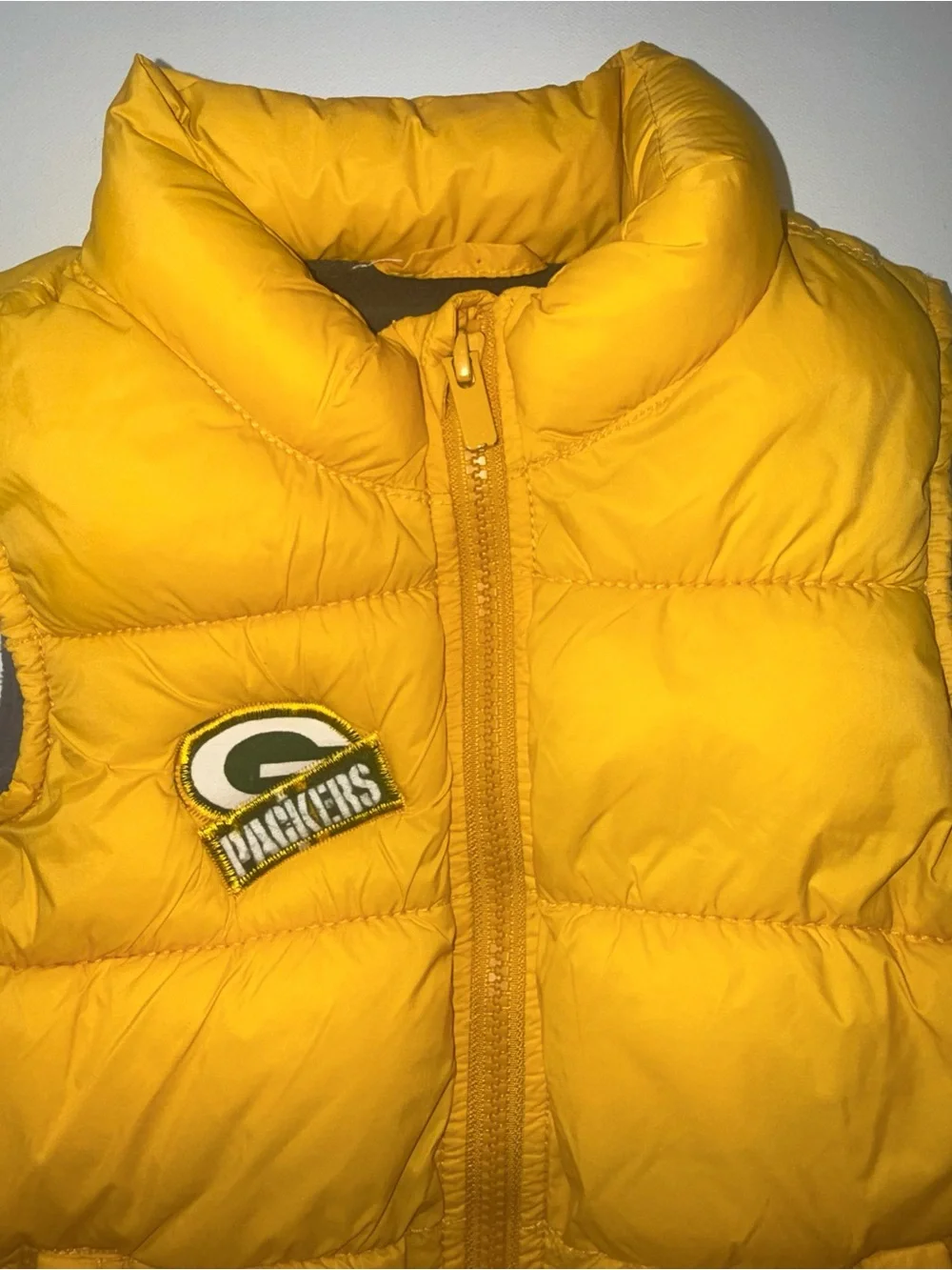 Old Navy Green Bay Packers Kids 5T Puffer Vest Fleece Lined NFL